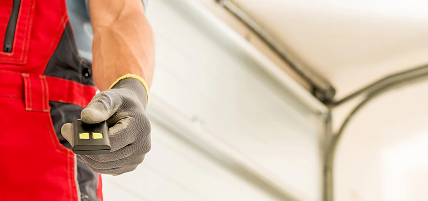 Residential Garage Door Security in Pittsburg, California