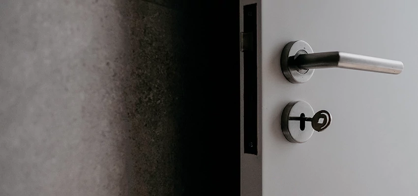 Front Door Handle Repair And Installation in Pittsburg, CA