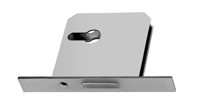 Fix A Deadbolt Door Lock in Pittsburg, California