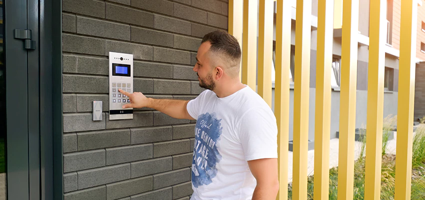 Locksmith Company For Smart Lock System Installation in Pittsburg, California